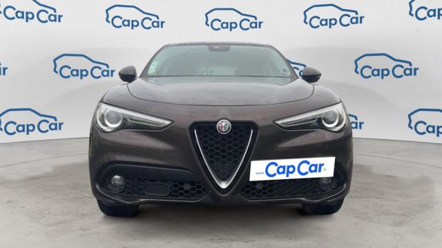 Alfa Romeo Stelvio image 2