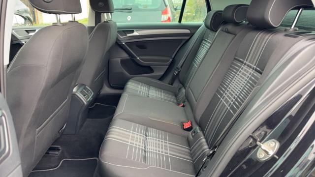 Volkswagen Golf image 5