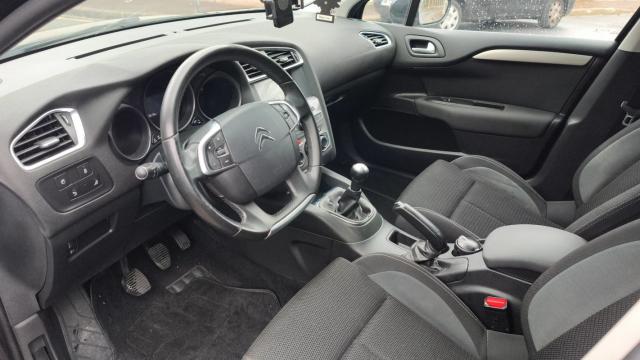 Citroen C4 image 8