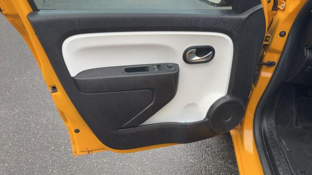 Renault Twingo image 8
