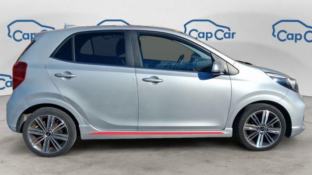 Kia Picanto image 9