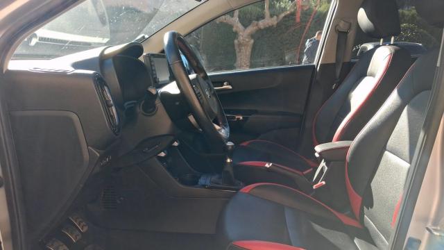 Kia Picanto image 6