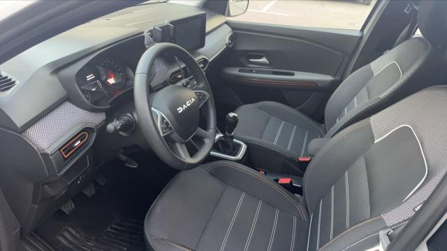 Dacia Sandero image 8