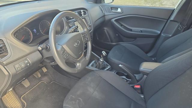 Hyundai I20 image 2