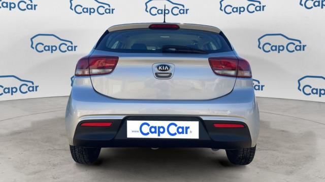 Kia Rio image 2