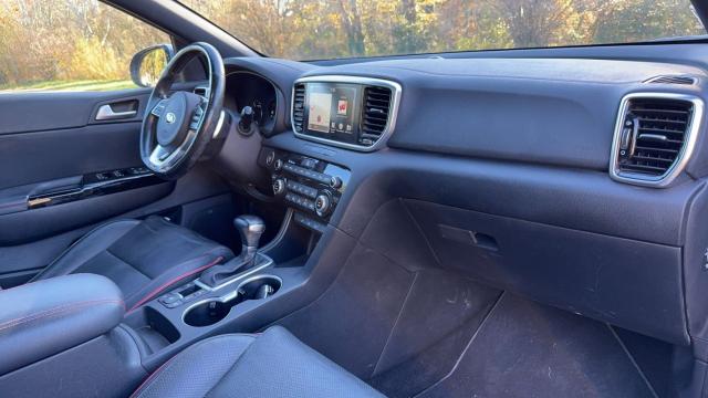 Kia Sportage image 6
