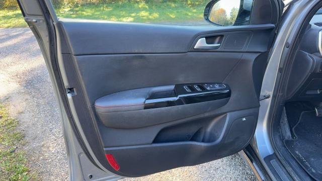 Kia Sportage image 2