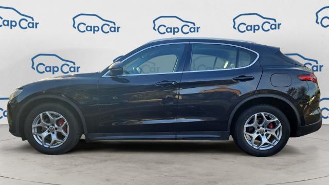 Alfa Romeo Stelvio image 1