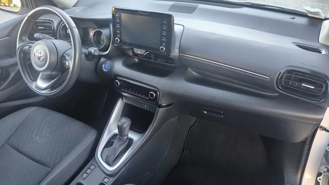 Toyota Yaris image 6