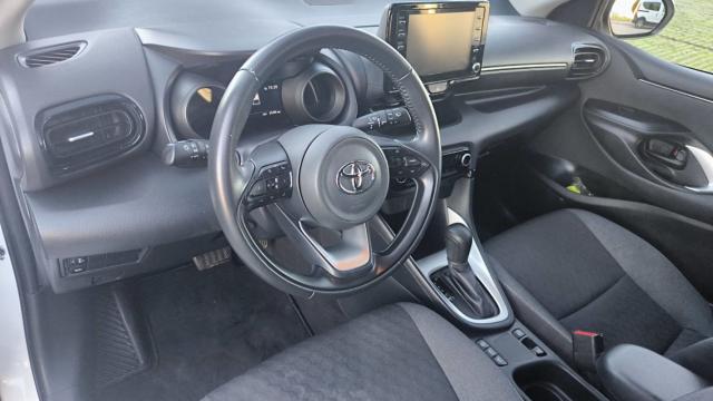 Toyota Yaris image 7