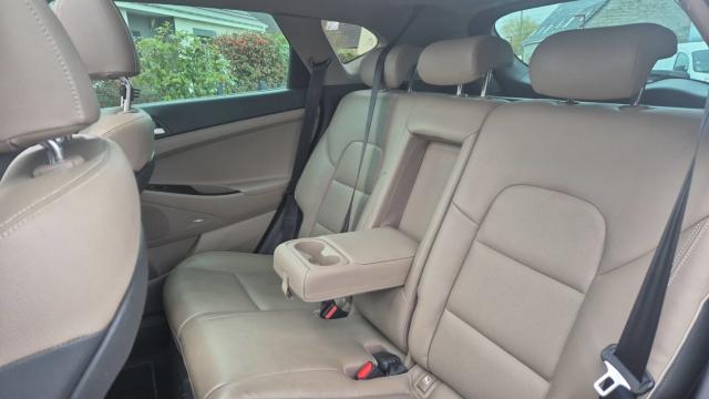 Hyundai Tucson image 6