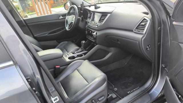 Hyundai Tucson image 9