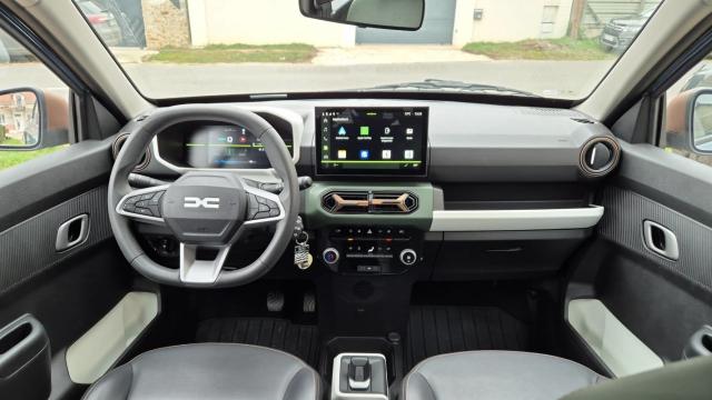 Dacia Spring image 1