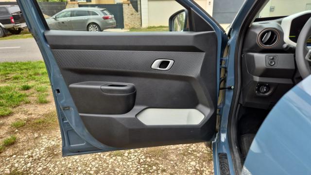 Dacia Spring image 3