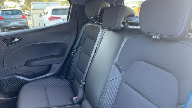 Renault Clio image 1