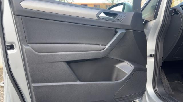 Volkswagen Touran image 9