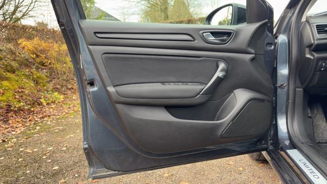 Renault Mégane image 8