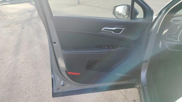 Kia Sportage image 3