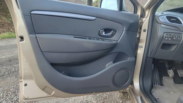Renault Scénic image 6