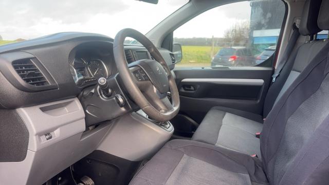 Peugeot Expert Combi image 9