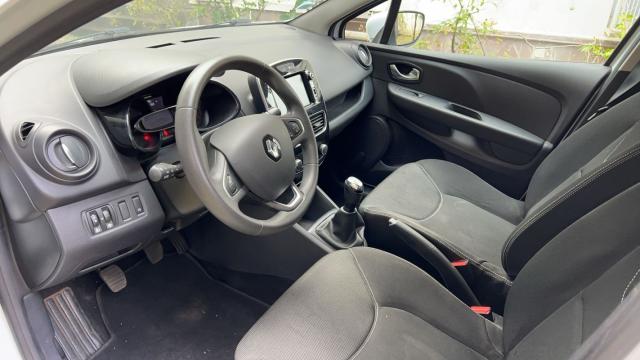 Renault Clio image 9
