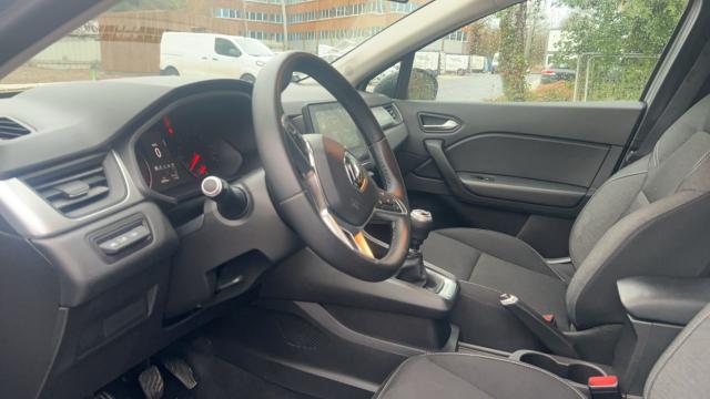 Renault Captur image 9