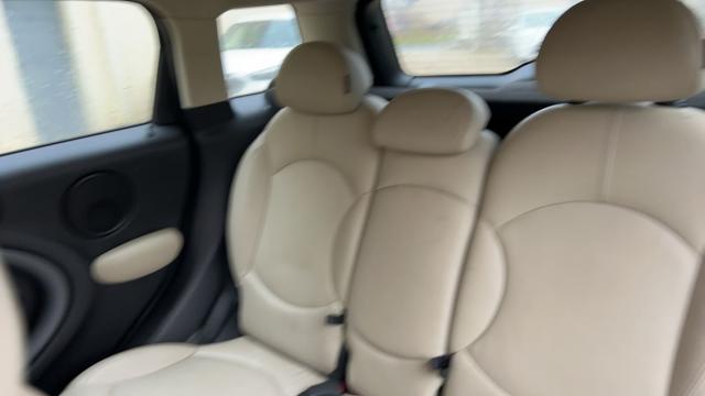 Mini Countryman image 4