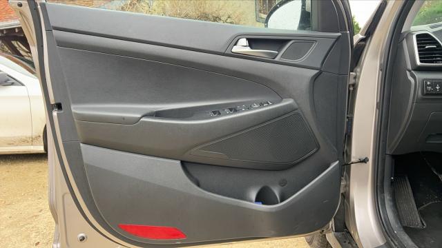 Hyundai Tucson image 9