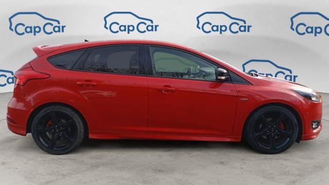 Ford Focus image 2