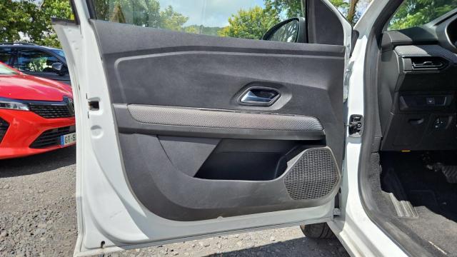 Dacia Sandero image 6