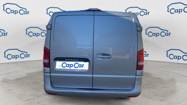 Mercedes Benz Vito image 3