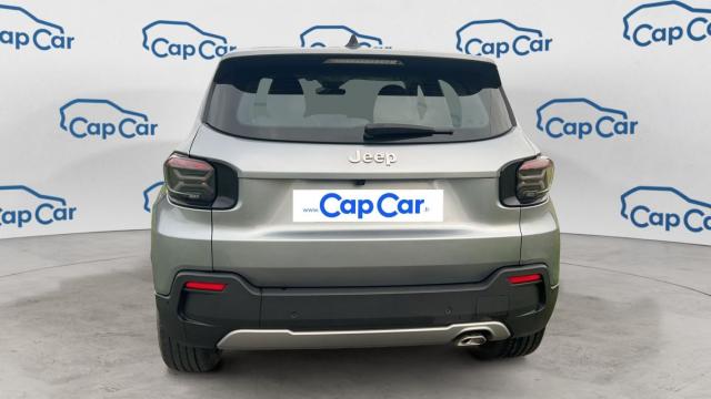 Jeep Avenger image 8