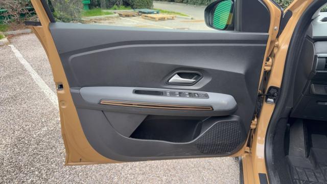 Dacia Sandero image 7