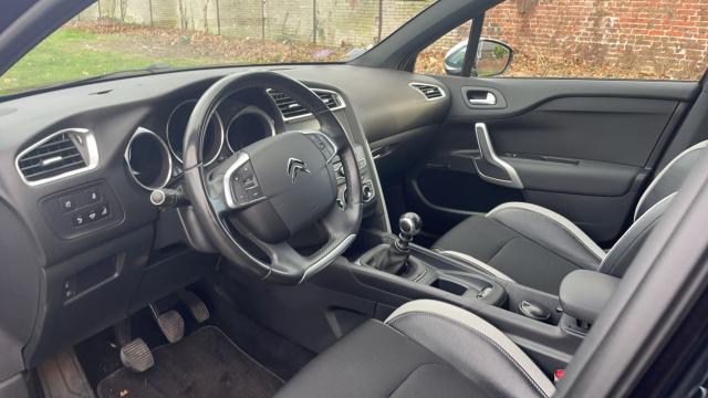 Citroen Ds4 image 2