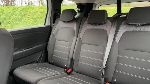 Dacia Jogger image 8