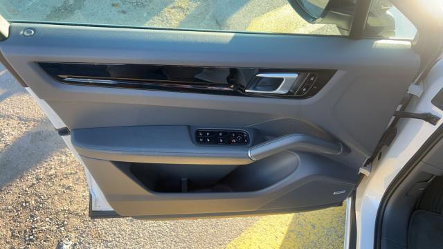 Porsche Cayenne Coupé image 2