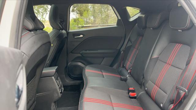 Renault Captur image 9