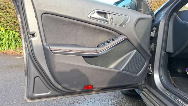 Mercedes Benz Classe Gla image 5