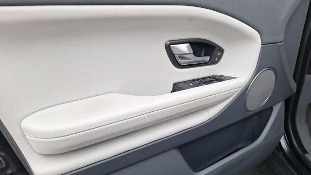 Land Rover Range Rover Evoque image 3