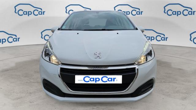 Peugeot 208 image 8