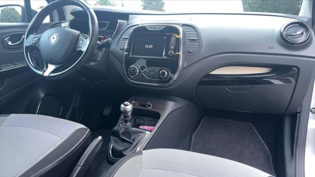 Renault Captur image 2