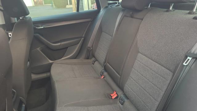 Skoda Octavia image 9