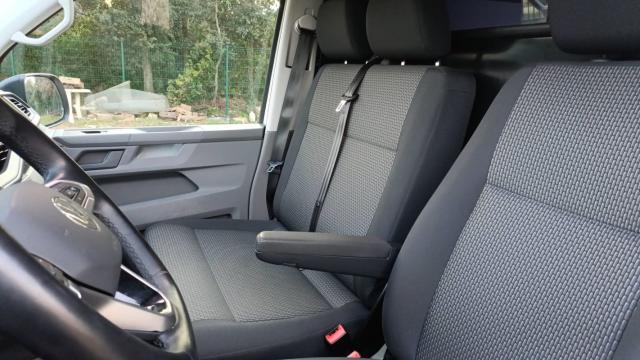 Volkswagen Transporter image 5
