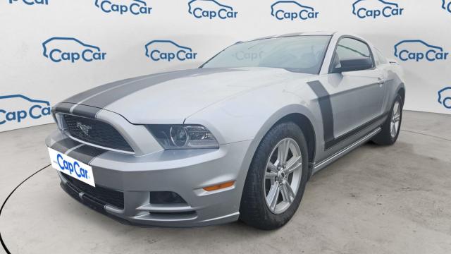 Ford Mustang Coupe 3.7 V6 305 Fastback