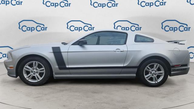 Ford Mustang image 9