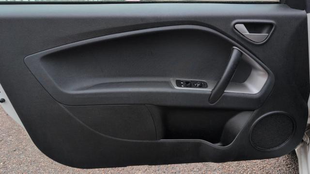 Alfa Romeo Mito image 1