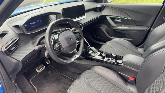 Peugeot 2008 image 9