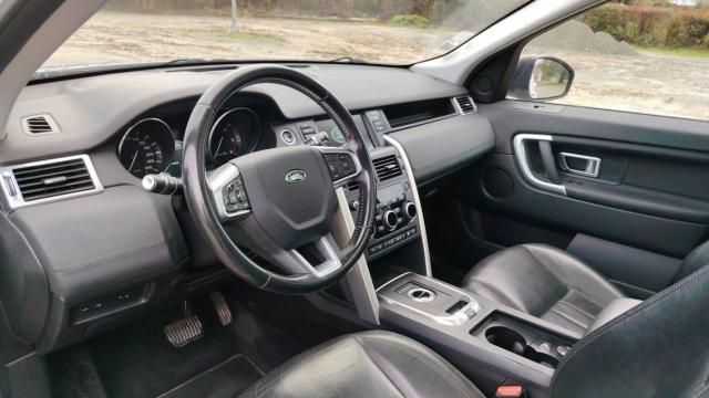 Land Rover Discovery Sport image 9
