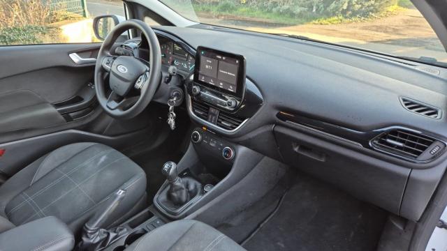 Ford Fiesta image 7