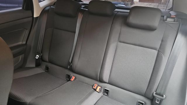 Volkswagen Polo image 9